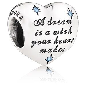 Pandora Disney Cinderella’s Dream Heart Charm